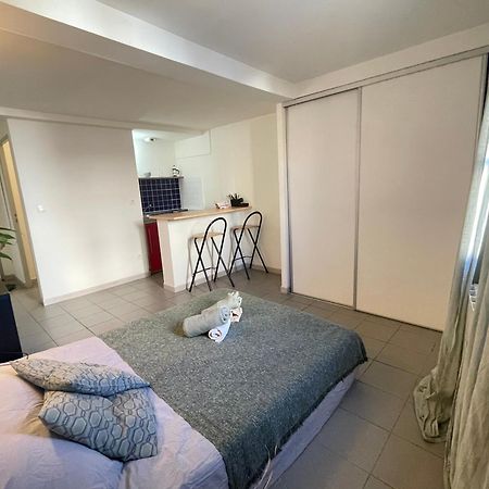 Studio Au Coeur De Montpellier Apartment Exterior photo